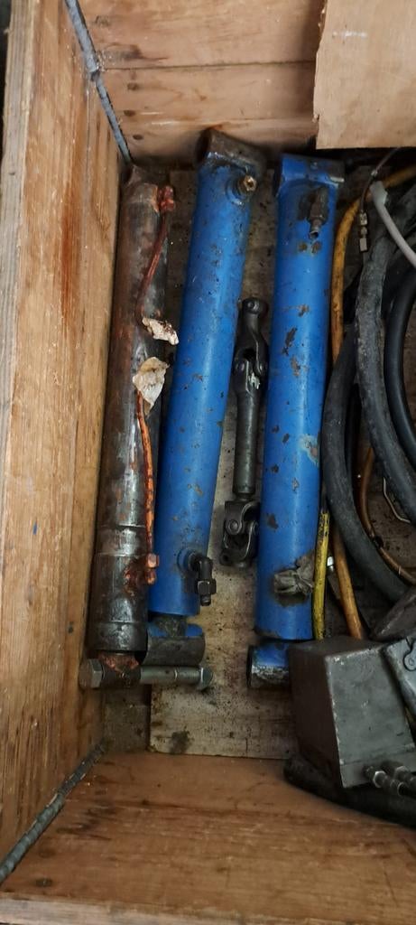 Hydrauliek cilinders, Doe-het-zelf en Bouw, Ophalen