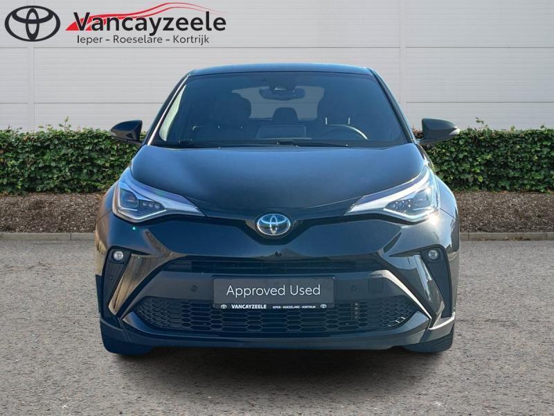 Toyota C-HR CLUB+visibilitypack+cam+gps+sens V+A, 122 pk, 86 g/km, Zwart, Emergency brake assist