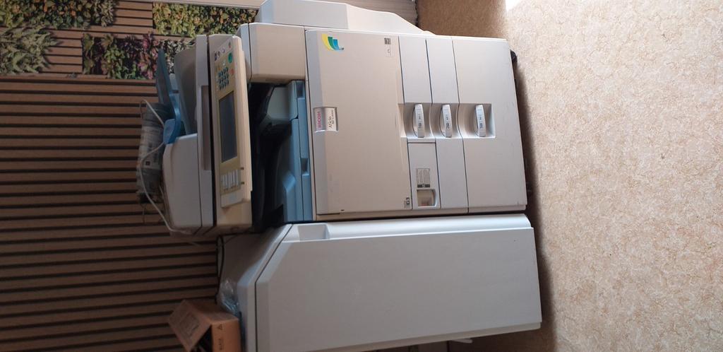 Imprimante RICOH Aficio MP C4000, Informatique & Logiciels, Imprimantes, Enlèvement