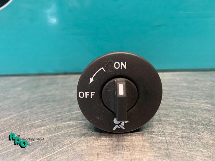 Airbag commutateur d'un Renault Twingo (Twingo 07-), Autos : Pièces & Accessoires, Renault, -, 3 mois de garantie, Utilisé