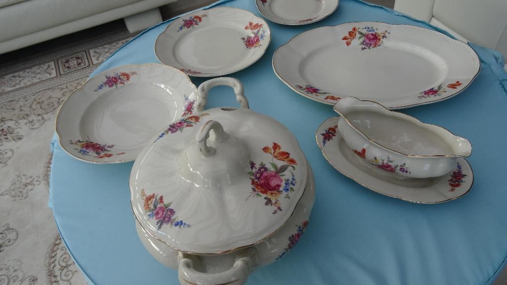 SERVICE A DINER CHODZIEZ POLOGNE, Antiquités & Art, Enlèvement