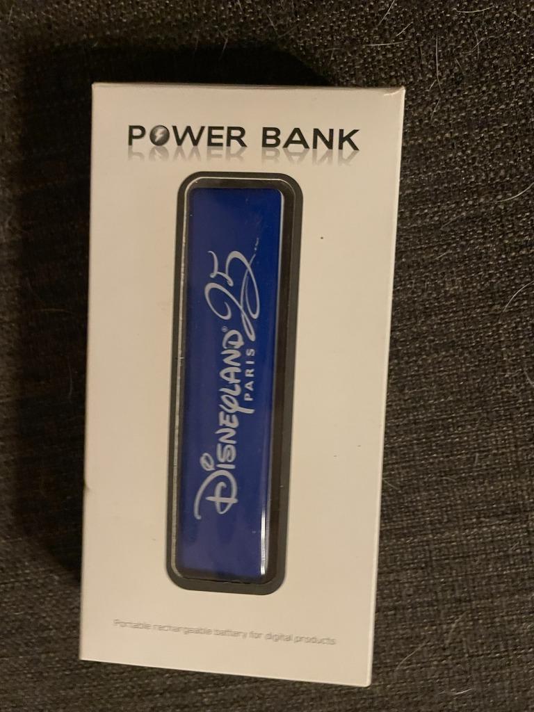 Disneyland Paris Powerbank 2200mAh – Nieuw in verpakking, Ophalen of Verzenden, Zo goed als nieuw