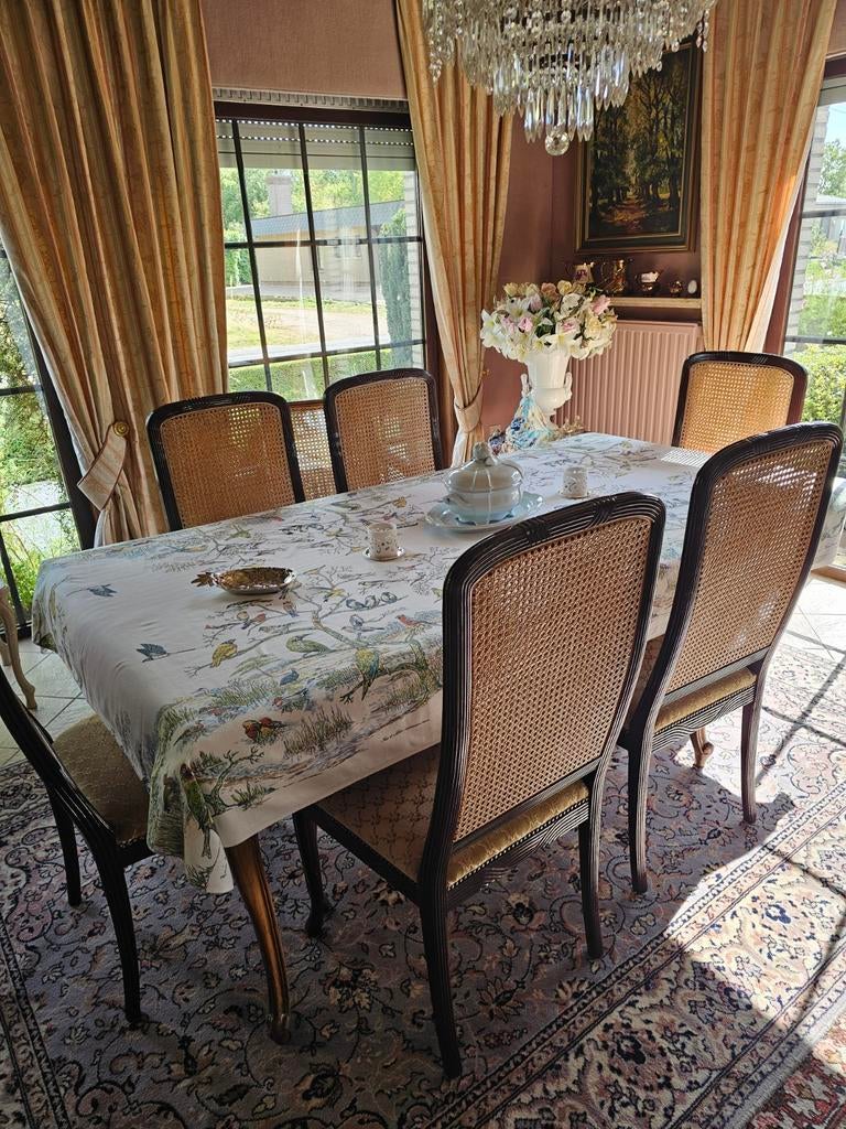 Zeer mooie tafel met 6stoelen, Ophalen