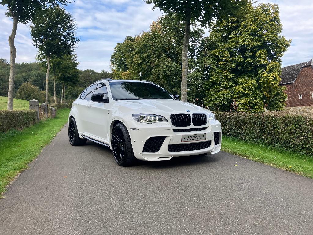 bmw x6 m50d full options, Auto's, Automaat, Zwart, Wit, Particulier