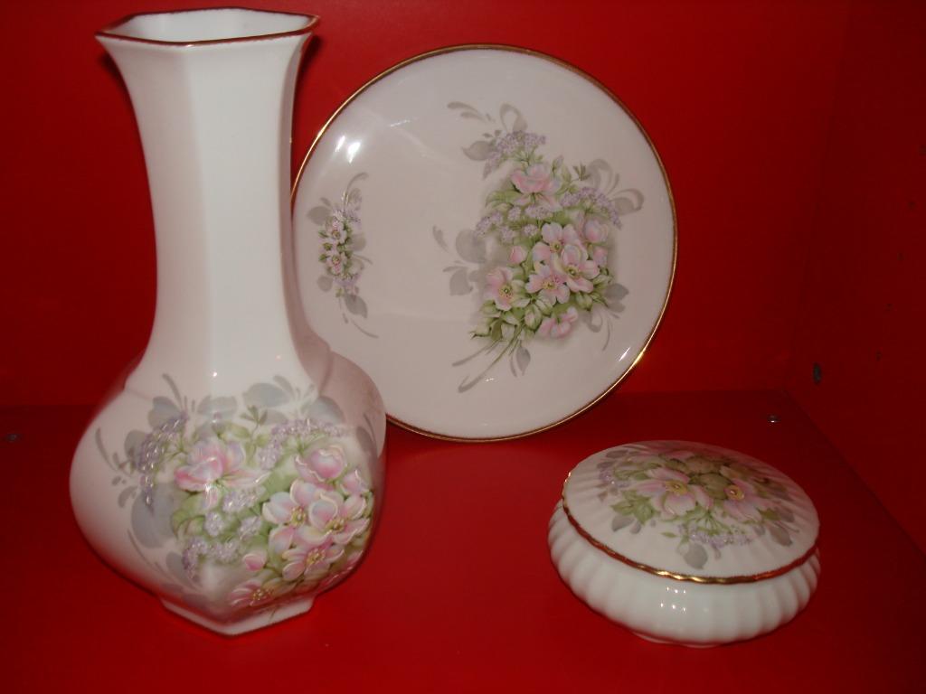 Limoges France Rehausse Main --- ensemble de 3 pièces ---, Antiquités & Art, Antiquités | Porcelaine, Enlèvement ou Envoi