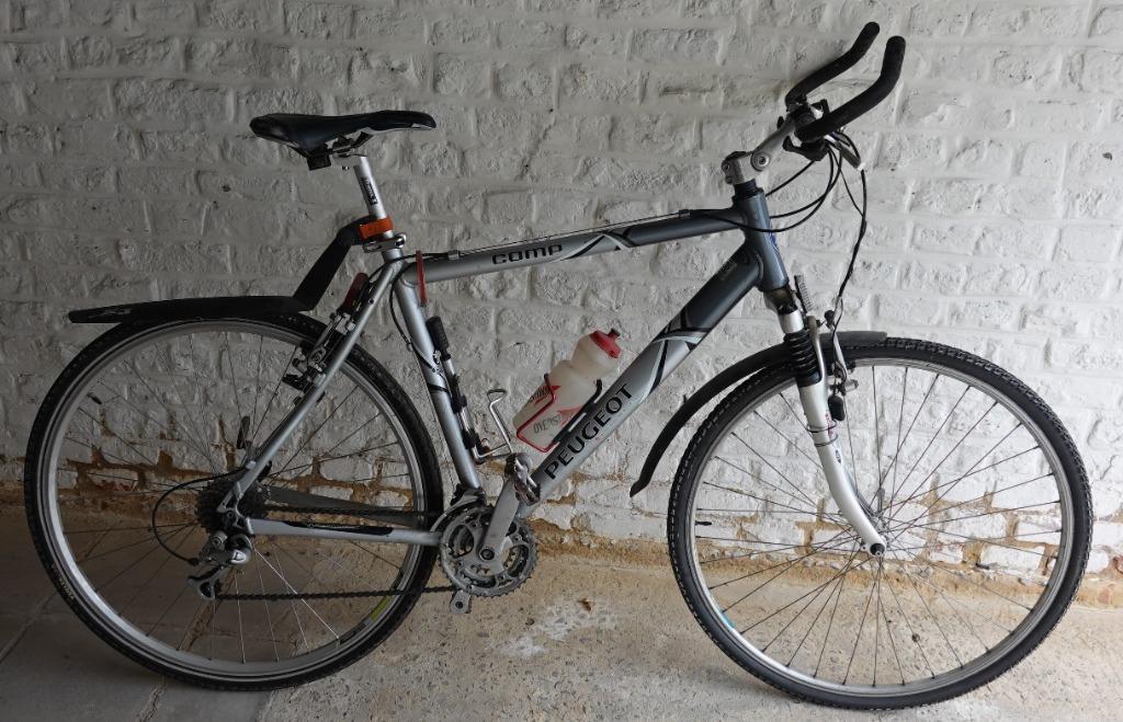 Vélo de randonnée PEUGEOT SR Suntour T-890, 28 inch, Gebruikt, Vering, 49 tot 53 cm