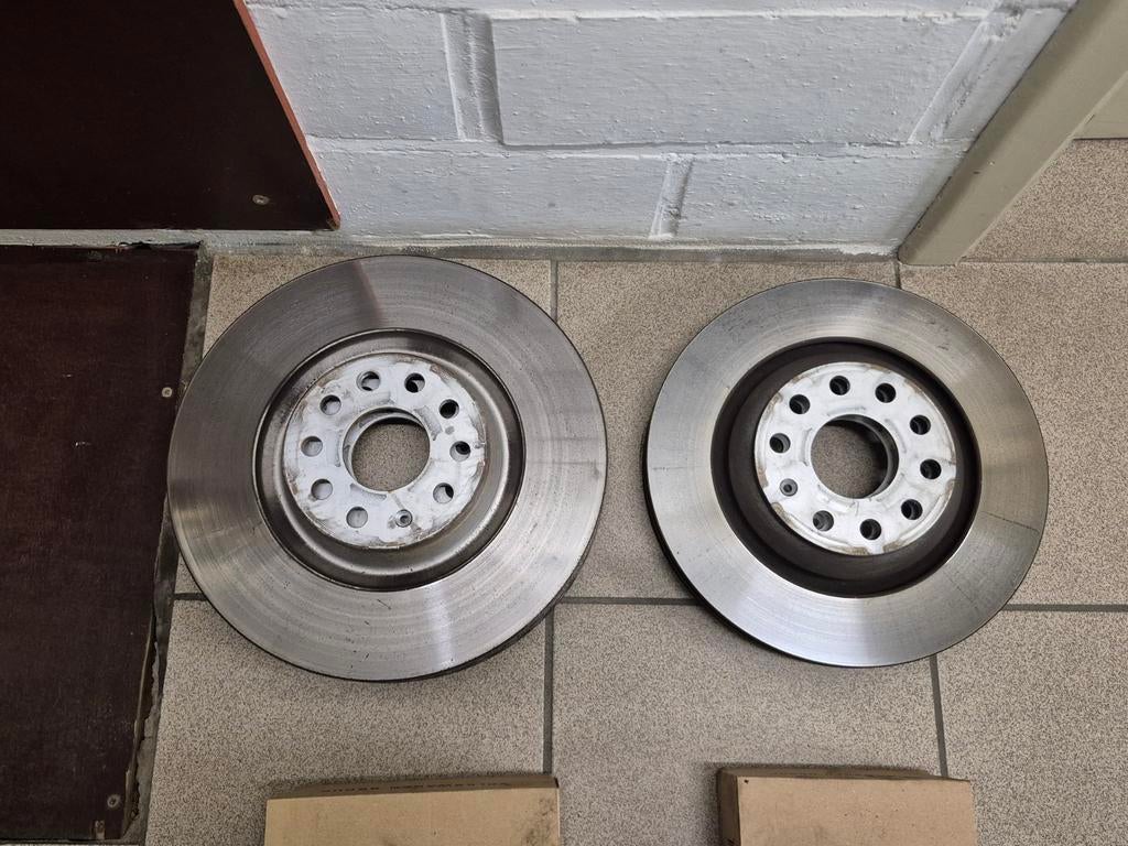 Remblokken met remschijven, Auto-onderdelen, Ophalen, Volkswagen