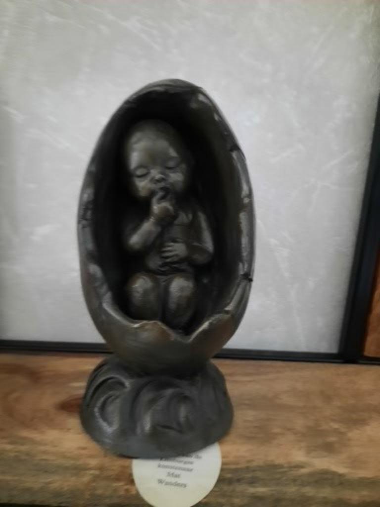 beeldje Mat Wanders beeldhouwer, Huis en Inrichting, Ophalen, Zo goed als nieuw