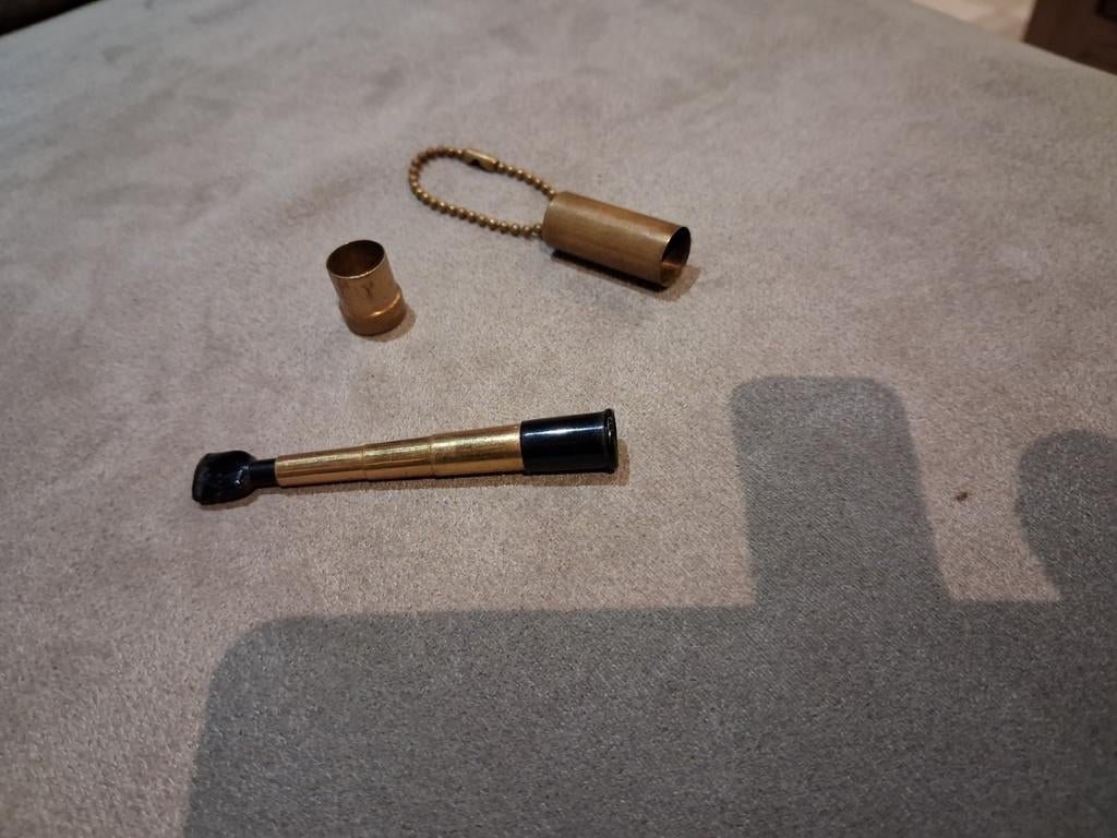 Porte cigarette, Enlèvement ou Envoi