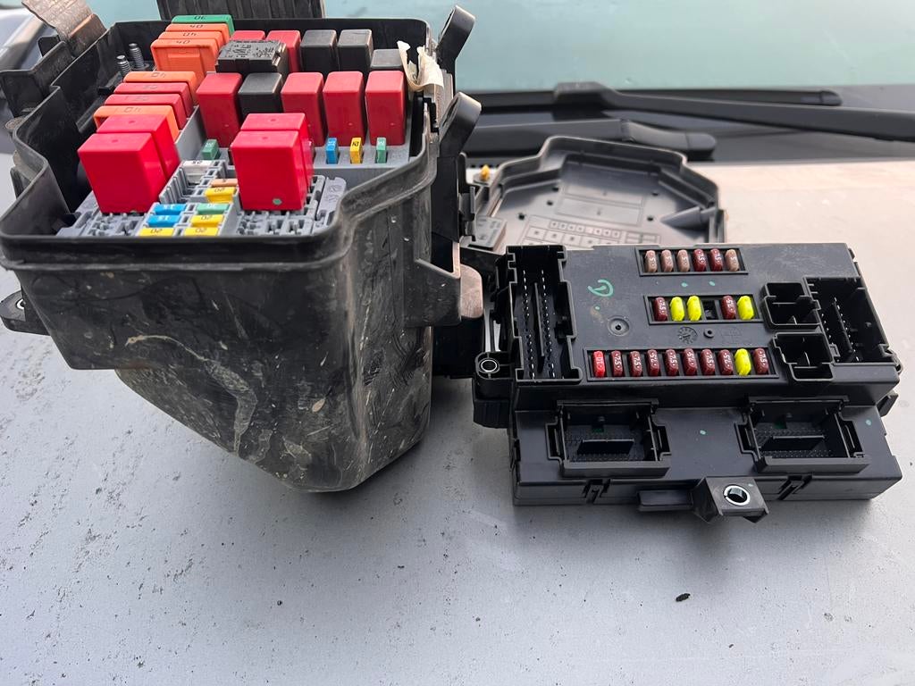 Boîte à fusibles Peugeot Boxer, Autos : Pièces & Accessoires, Enlèvement, Citroën