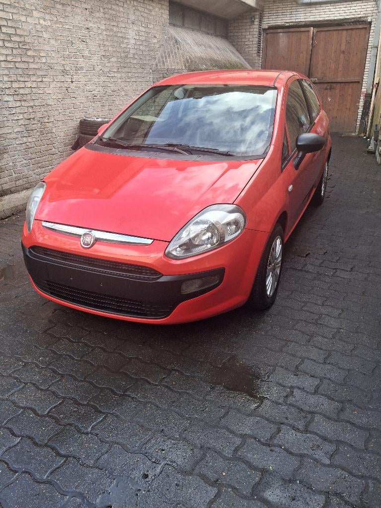Fiat ponto evo prête à immatriculer, Auto's, Fiat, Stof, Zwart, Grande Punto, Bedrijf