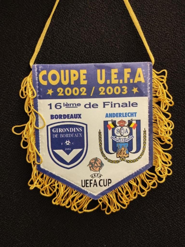 Anderlecht Girondins Bordeaux unieke vintage voetbal vaandel, Verzamelen, Sportartikelen en Voetbal, Zo goed als nieuw, Spel, Ophalen of Verzenden