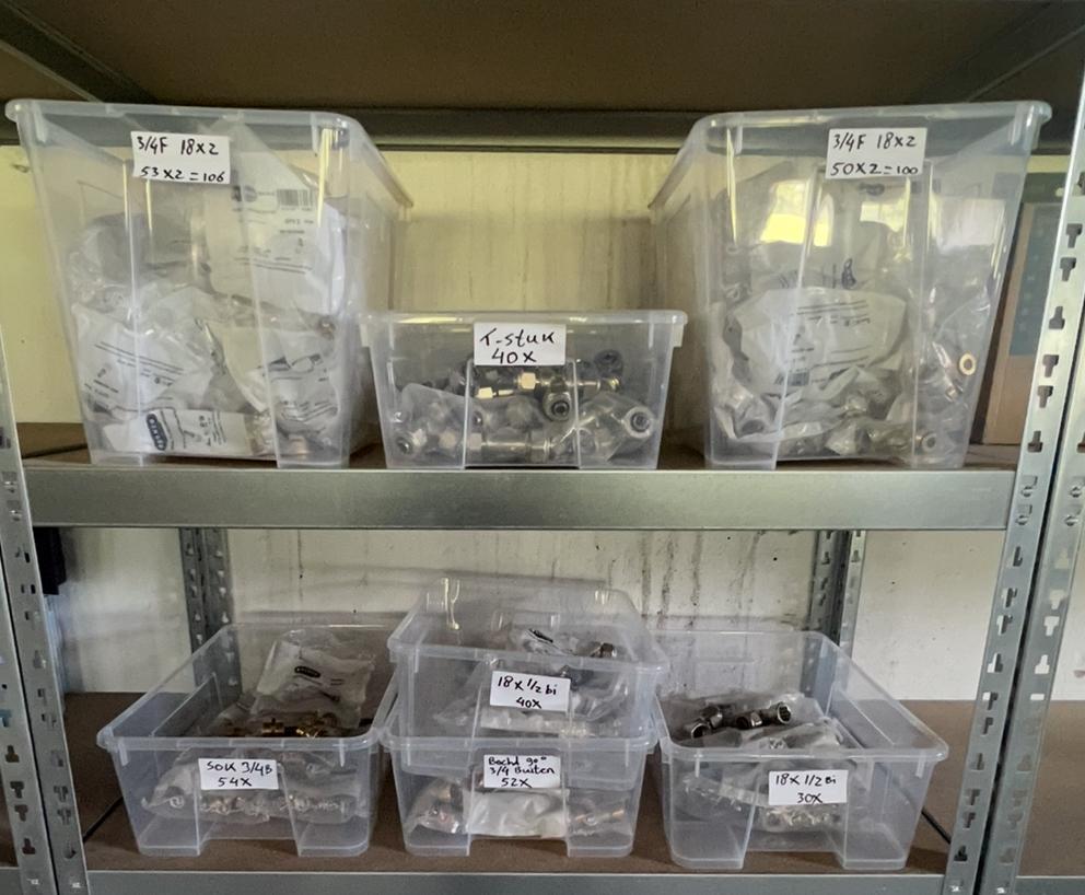 Henco koppelingen 422 stuks Partij nieuw!! Zie foto’s., Zakelijke goederen, Stock en Retail | Partijen goederen, Ophalen