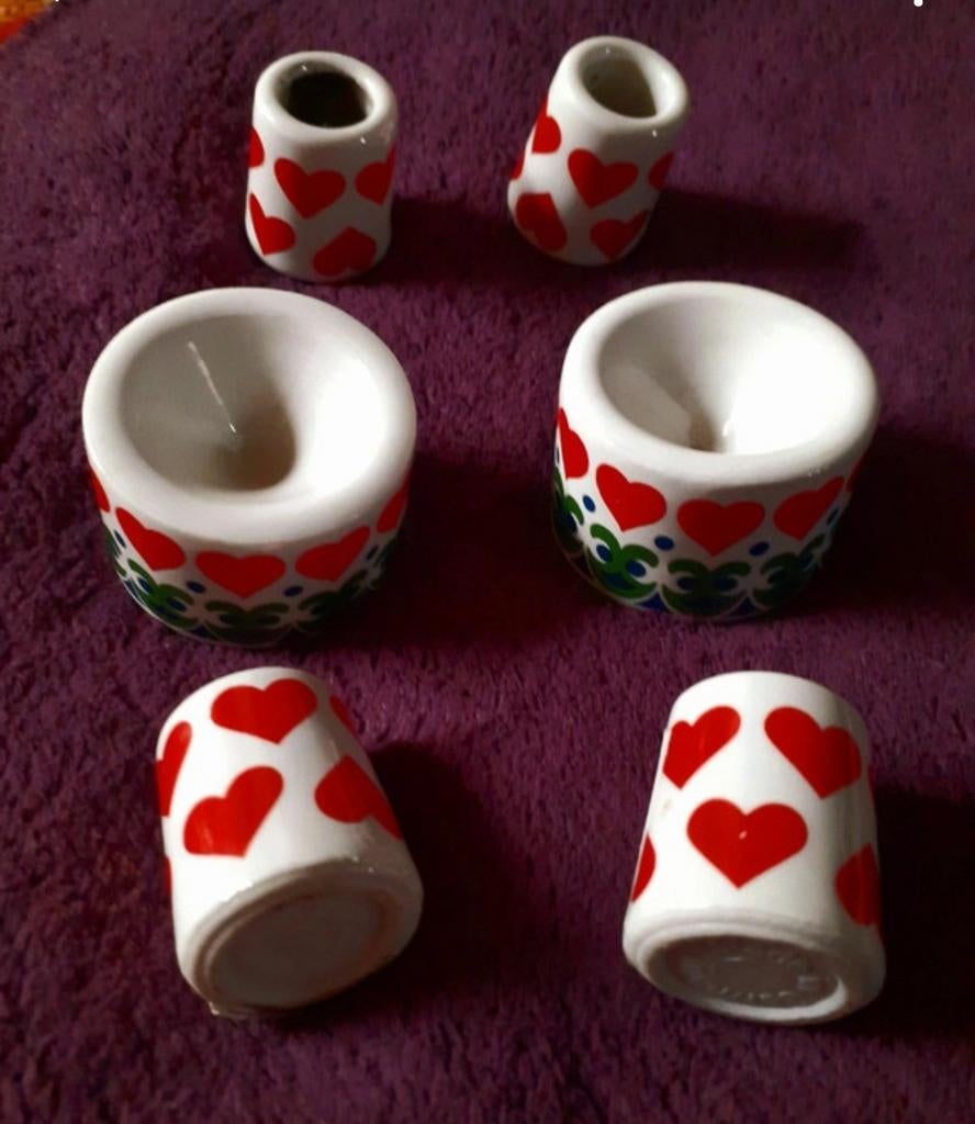 Petits bougeoirs cœurs, Enlèvement