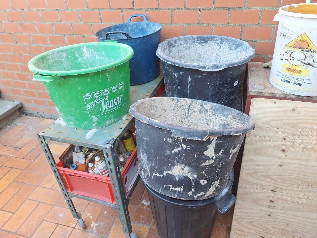 4 péniches de maçonnerie à vendre !, Bricolage & Construction, Enlèvement ou Envoi, Utilisé