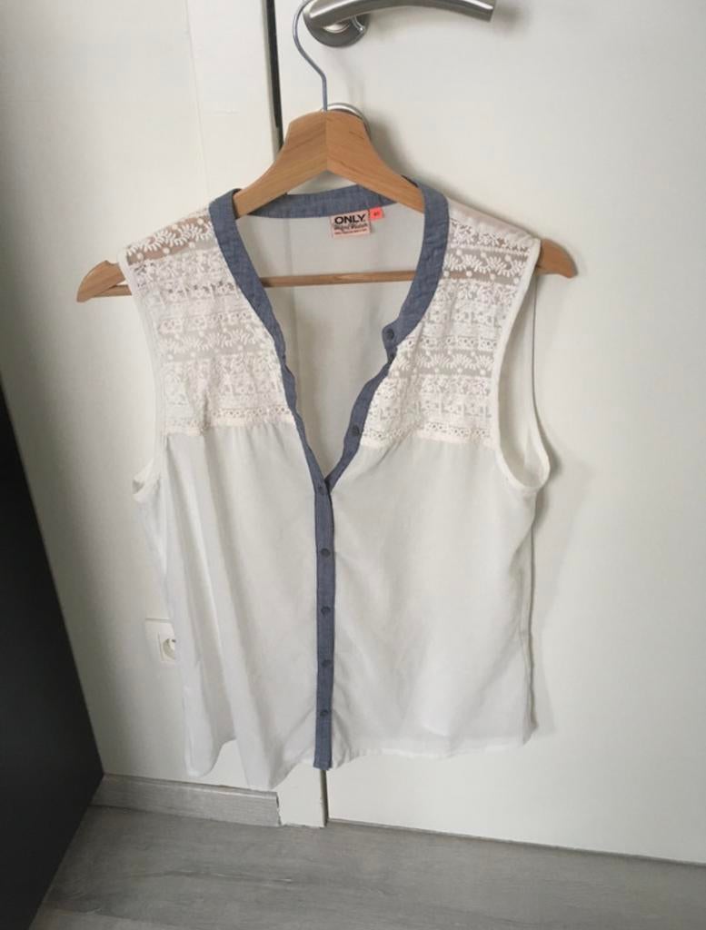chemisier blanc à lacets taille 40, Taille 38/40 (M), Only, Enlèvement ou Envoi, Comme neuf