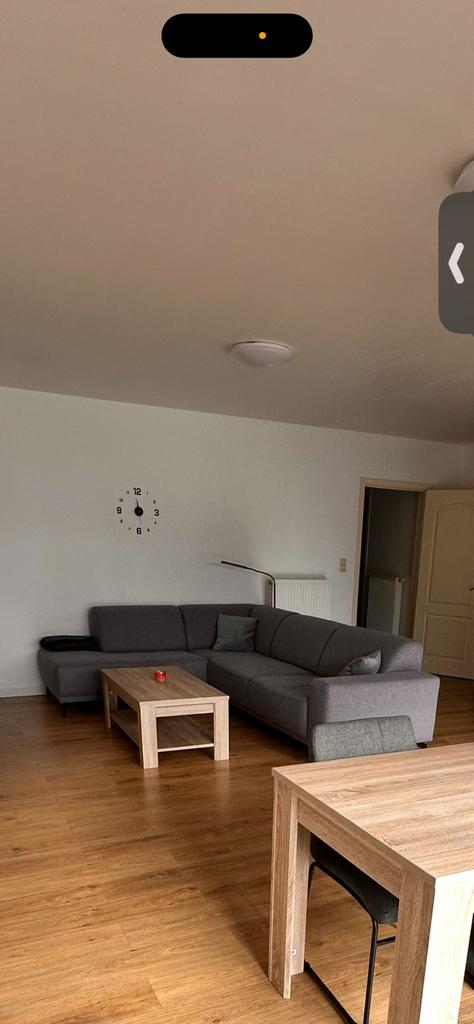 Hoekzetel, moet dringend weg, Immo