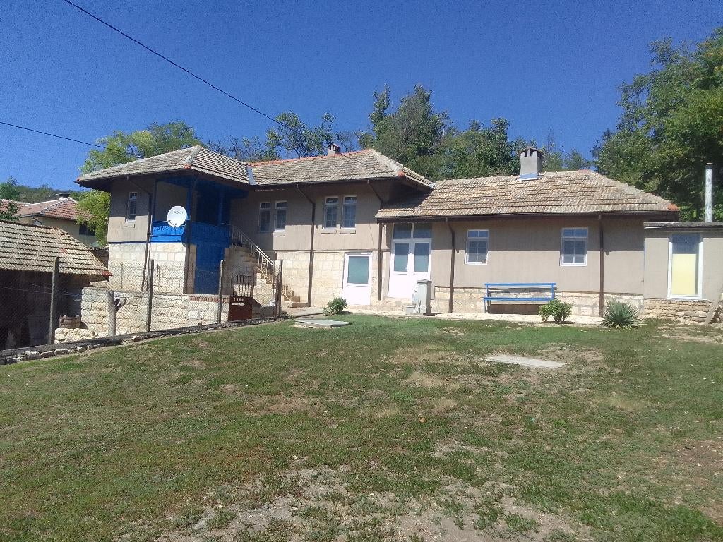 Bulgarije gerenoveerde woning, Village, Maison d'habitation, Ventes sans courtier, Kostandenets, Razgrad