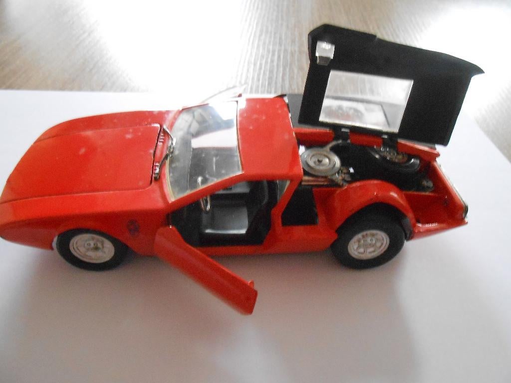 MANGUSTA 5000 GHIA DE TOMASO / V8 FORD 4.3 MOTOR  POLYTOYS, Ophalen of Verzenden