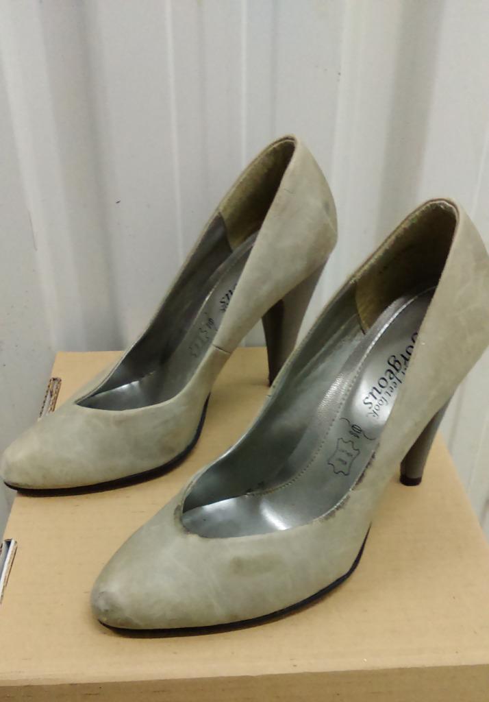 565*NEW LOOK - escarpins sexy olive cuir (pointure 40), New Look, Escarpins, Comme neuf, Envoi