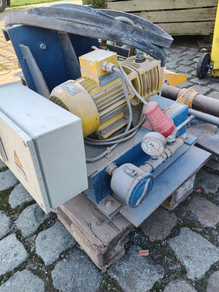 Vacuumpomp met hefvermogen 900kg, Ophalen