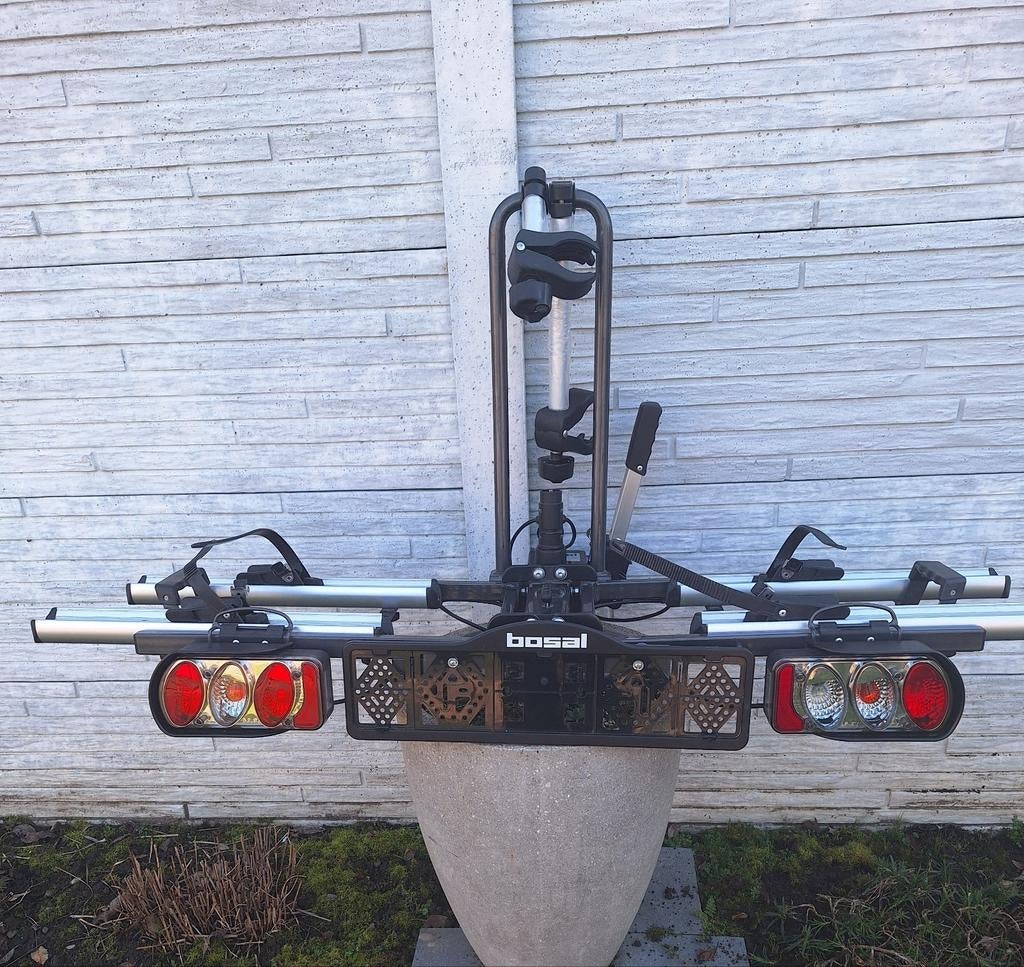 Porte-vélos pour attelage., Support d'attelage, 2 vélos, Comme neuf, Vélo électrique