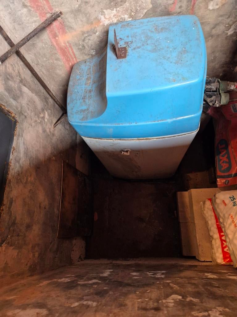 ADOUCISSEUR D'EAU, Bricolage & Construction, Sanitaire, Enlèvement