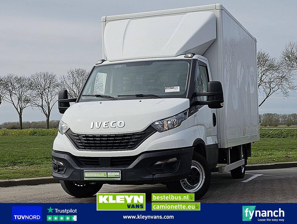 Iveco DAILY 35S12 Bakwagen Laadklep!, Auto's, Bestelwagens en Lichte vracht, Iveco, Wit, Bedrijf, Te koop