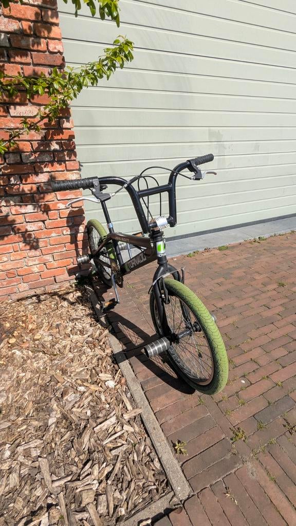 Royal Bugatti Freestyle BMX Kinderfiets - Unisex - 20 inch -, Vélos & Vélomoteurs, Enlèvement