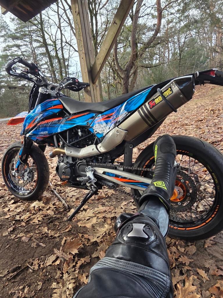 Ktm 690 supermoto/ enduro, Motoren, Particulier, 1 cilinder