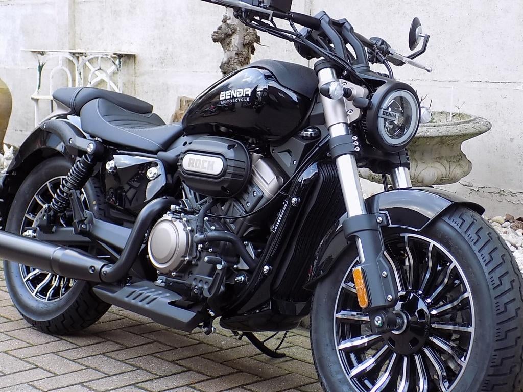 Benda Rock 125 cc chopper cruiser euro5+, Motoren, Motoren | Overige merken, Bedrijf, Chopper, 11 kW of minder, 2 cilinders, ABS