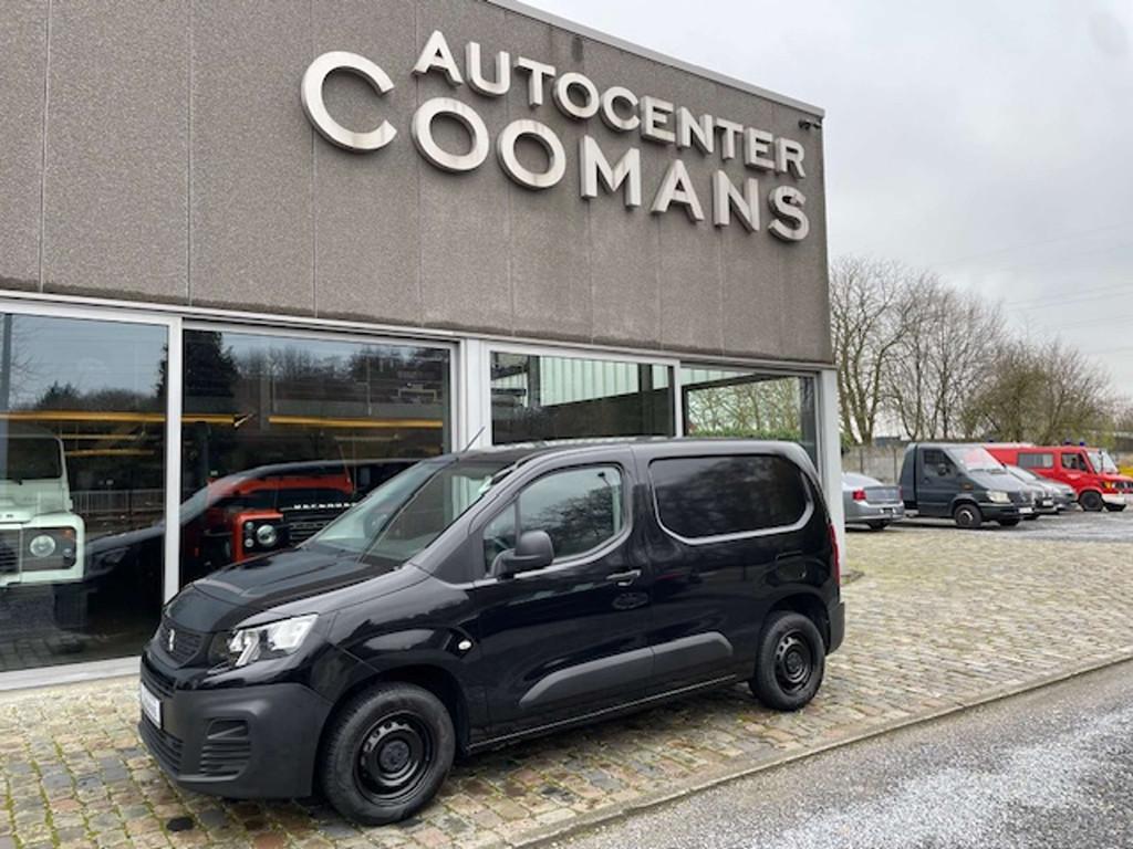 Peugeot Partner 1.5 BlueHDI 11.529 + BTW (bj 2022), Auto's, Gebruikt, 4 cilinders, Bedrijf, 2 zetels