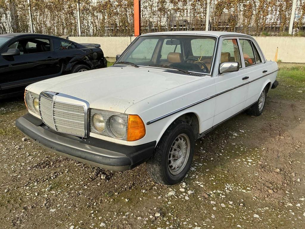 Mercedes-Benz 300D Turbo Diesel 1982, Autos, Achat, Entreprise, Série 300, Autre carrosserie