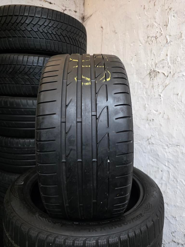 245 35r18 Bridgestone avec montage et équilibrage, Autos : Pièces & Accessoires, Commande, Utilisé, Enlèvement