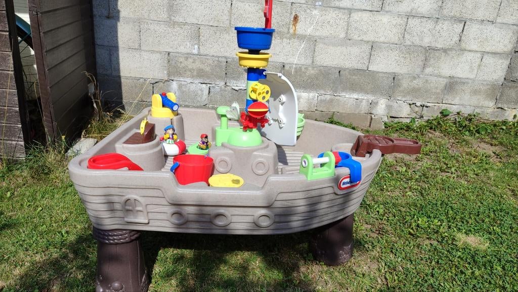 GERESERVEERD Little tikes piratenboot watertafel, Enlèvement
