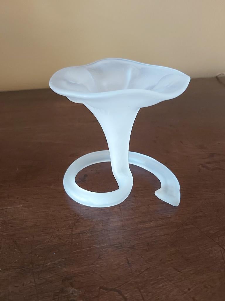 Vase corolle vintage verre givré/pas d'envoi, Maison & Meubles, Accessoires pour la Maison | Vases, Comme neuf, Blanc, Verre, Enlèvement