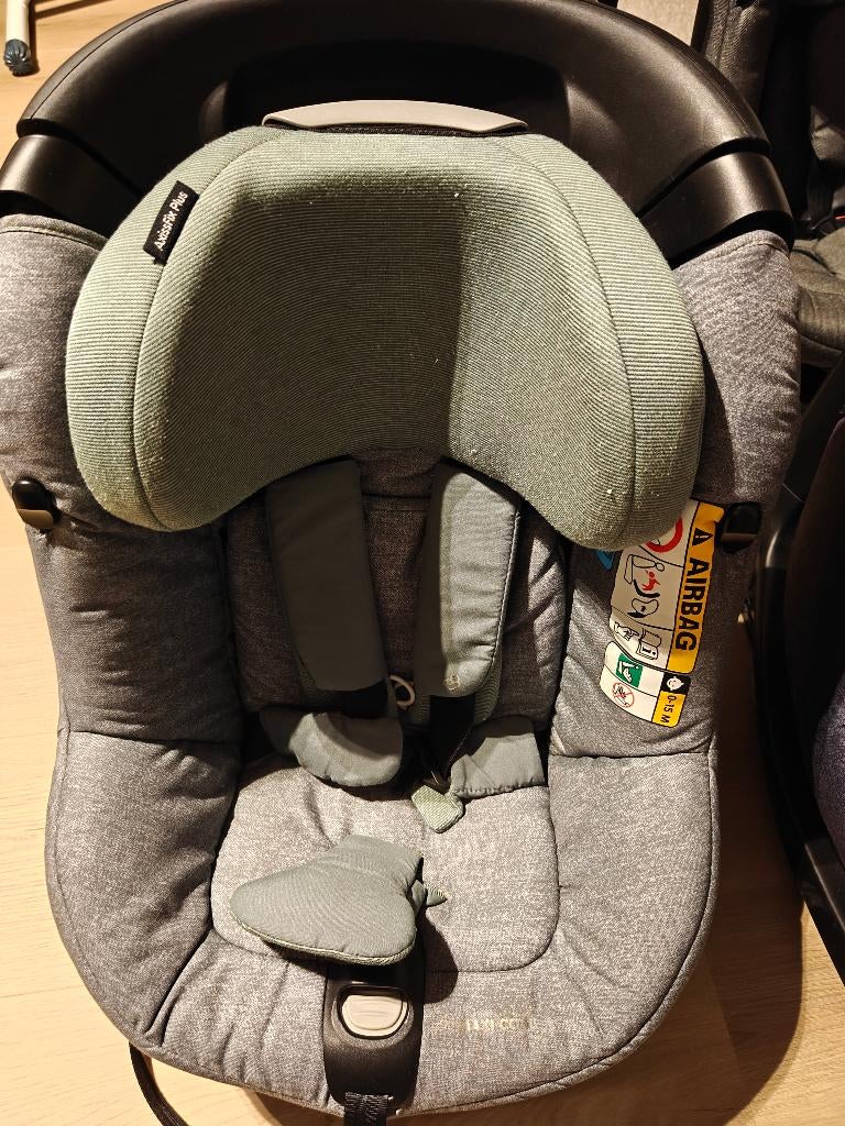 Autostoel maxi cosi axissfix i-size 0 tot 4 jaar, Kinderen en Baby's, Autostoeltjes, Ophalen, Gebruikt, Maxi-Cosi