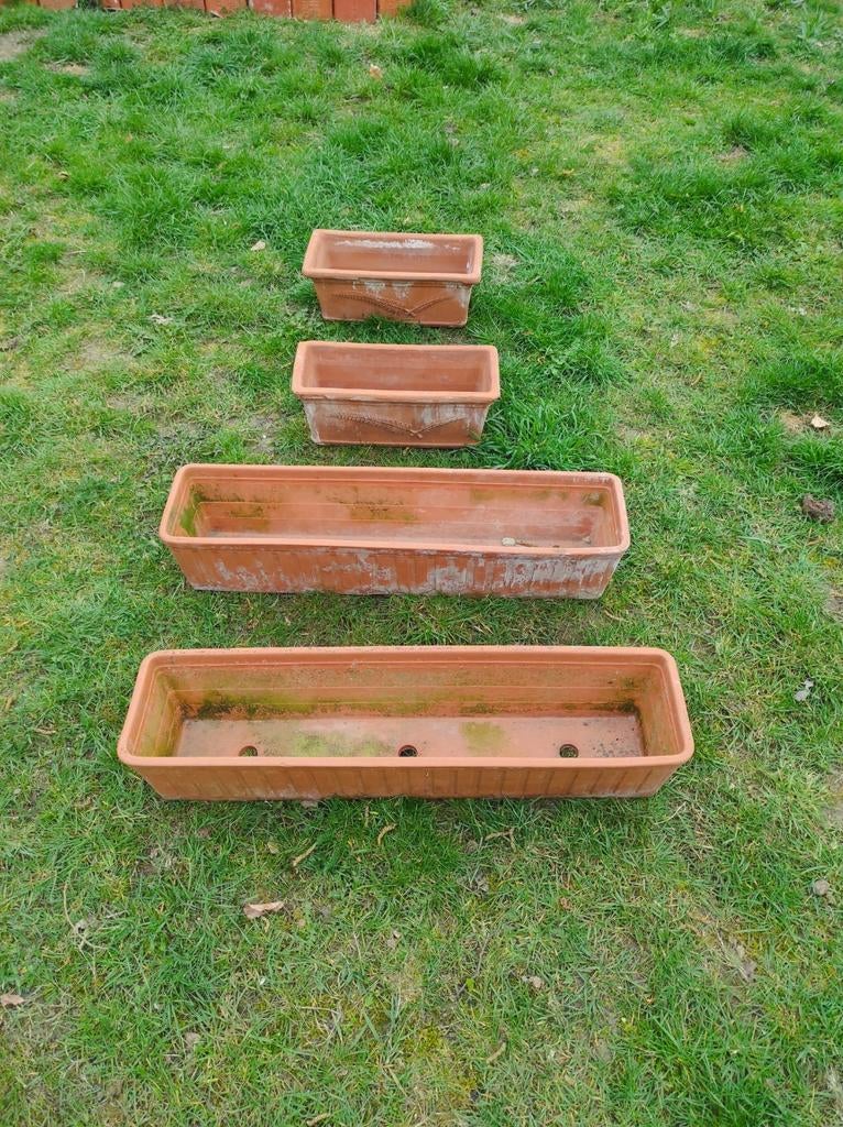 4 terracotta bloembakken 82 en 43 cm lang, Tuin en Terras, Ophalen