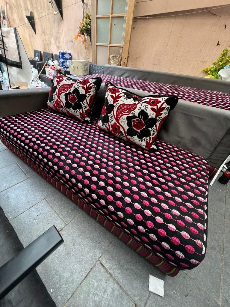 Salon marocain - A donner, Enlèvement, Utilisé