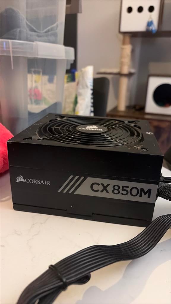 Corsair CX850M, Computers en Software, Interne voedingen, Ophalen, Zo goed als nieuw