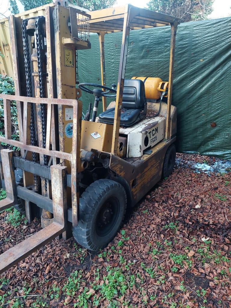 TCM FG 25, Enlèvement, Chariot élévateur