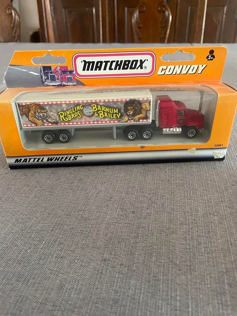 MATCHBOX  circus convoy, Ophalen, Zo goed als nieuw
