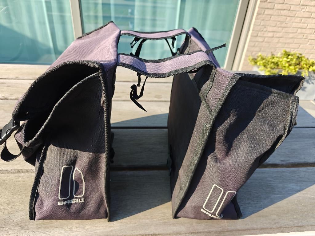 dubbele fietstas Basil, Ophalen, Gebruikt, Basil