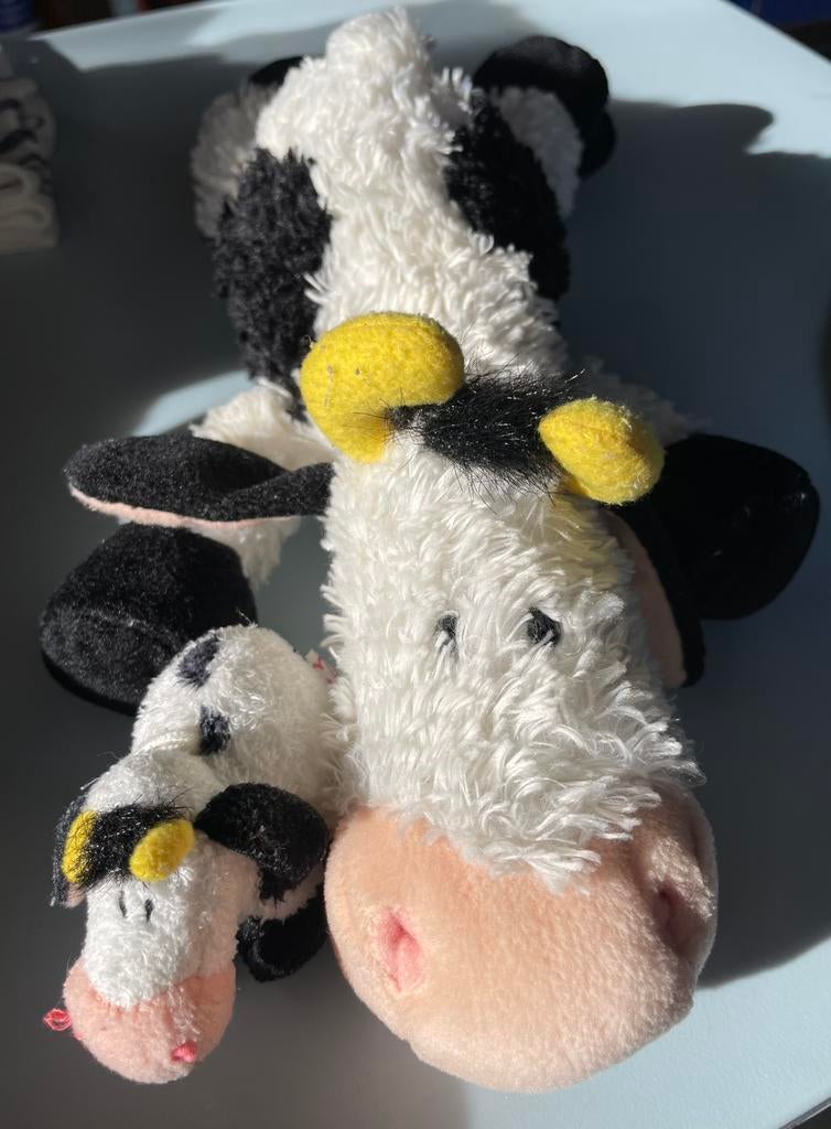 Knuffel en sleutelhanger koe, Enfants & Bébés, Jouets | Peluches, Enlèvement, Comme neuf, Vache