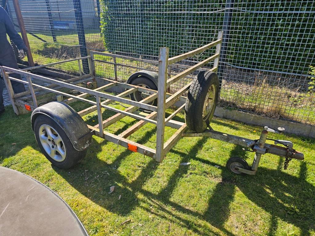 Aanhangwagen – stevige basis / opknapper, Enlèvement