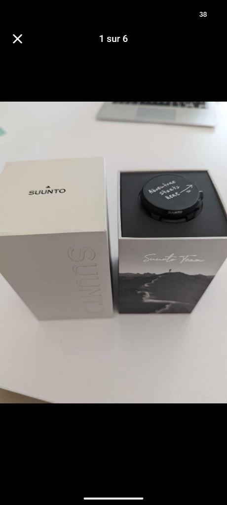 Montre suunto race, Handtassen en Accessoires, Sporthorloges, Ophalen, Conditie, Zwart, Zo goed als nieuw