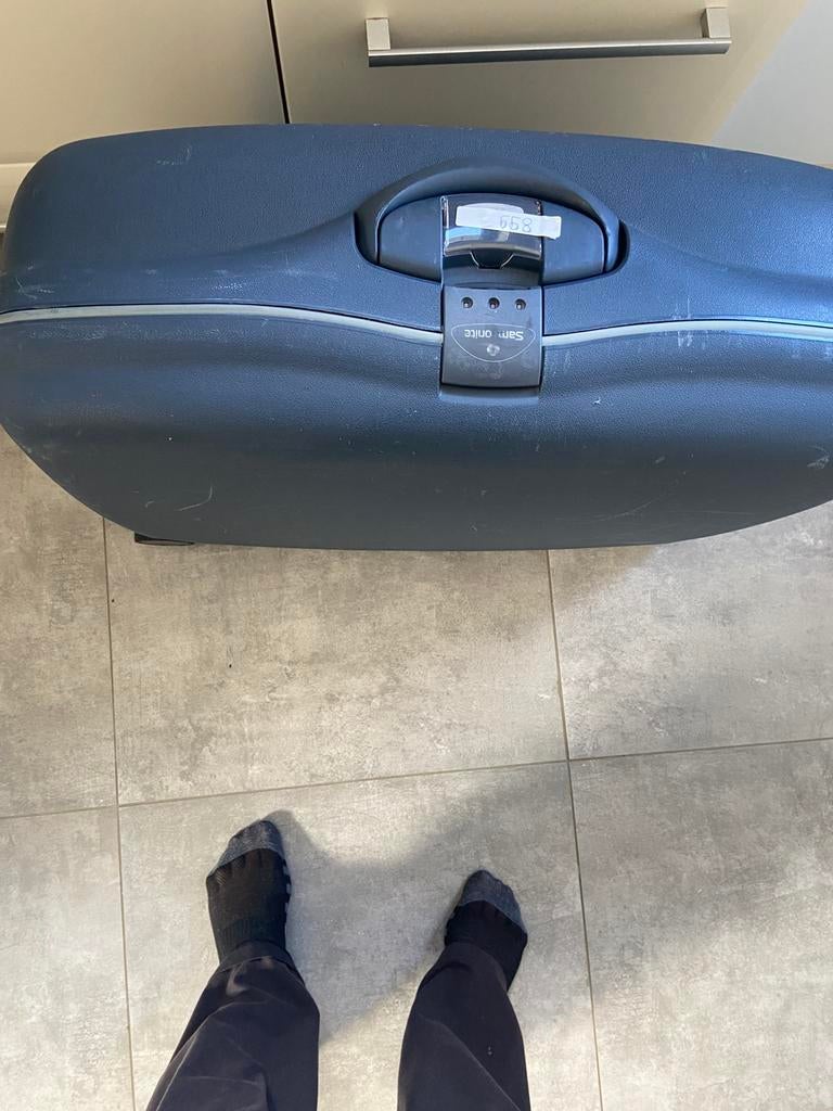 Reiskoffer, Gebruikt, Hard kunststof, 70 cm of meer, Wieltjes