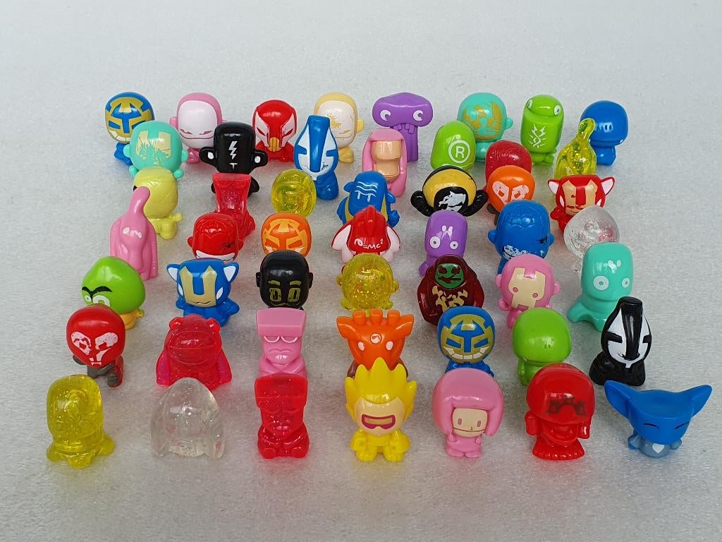 Lot van 50 Gogo's Crazy Bones, Verzamelen, Ophalen of Verzenden, Gebruikt