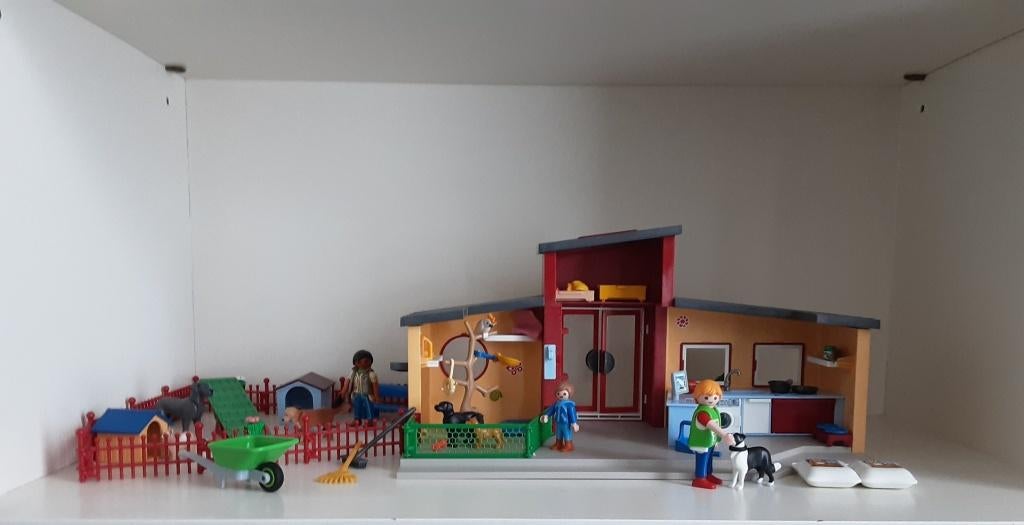PLaymobil mooi groot hondenpension, Ophalen of Verzenden, Zo goed als nieuw, Complete set