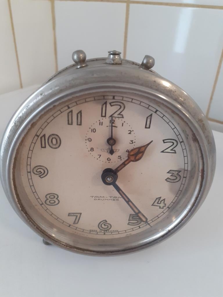 Art deco Kienzle, Ophalen